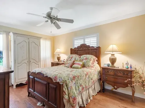370 N Grove Isle Circle Vero Beach FL 32962