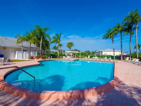 370 N Grove Isle Circle Vero Beach FL 32962