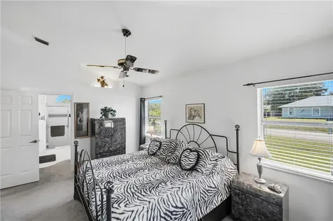 102 N Miller Drive N Sebastian FL 32958