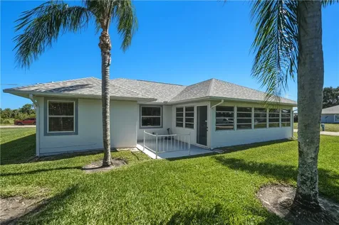 102 N Miller Drive N Sebastian FL 32958