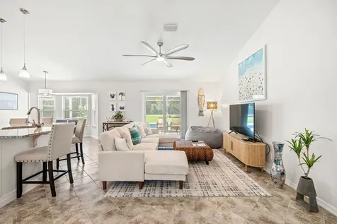3673 2nd Place SW Vero Beach FL 32968
