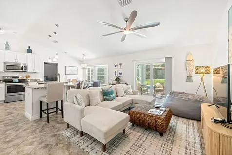 3673 2nd Place SW Vero Beach FL 32968
