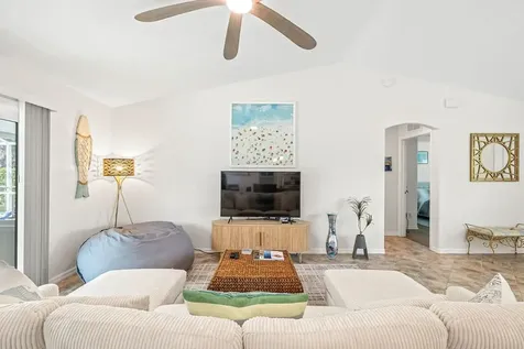 3673 2nd Place SW Vero Beach FL 32968