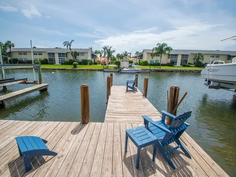 1914 Robalo Drive Vero Beach FL 32960
