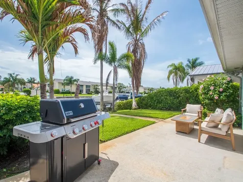 1914 Robalo Drive Vero Beach FL 32960