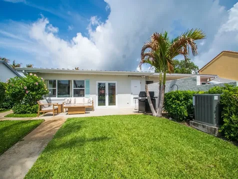 1914 Robalo Drive Vero Beach FL 32960