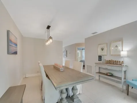 1914 Robalo Drive Vero Beach FL 32960