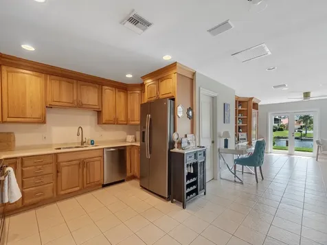 1914 Robalo Drive Vero Beach FL 32960