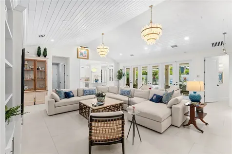 906 Jasmine Lane Vero Beach FL 32963
