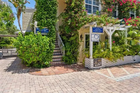 906 Jasmine Lane Vero Beach FL 32963