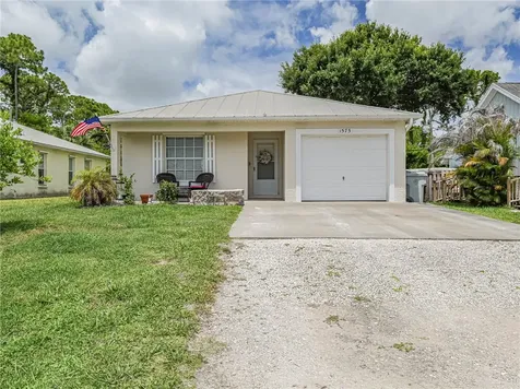 1575 17th Court SW Vero Beach FL 32962