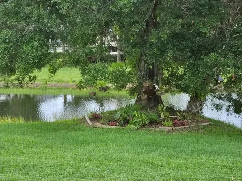 552 Calamondin Way Vero Beach FL 32968