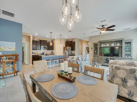 2543 Crowned Eagle Circle SW Vero Beach FL 32962