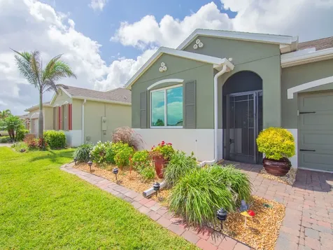 2543 Crowned Eagle Circle SW Vero Beach FL 32962