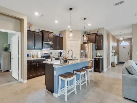 2543 Crowned Eagle Circle SW Vero Beach FL 32962