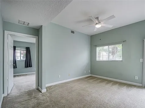524 7th Square Vero Beach FL 32962