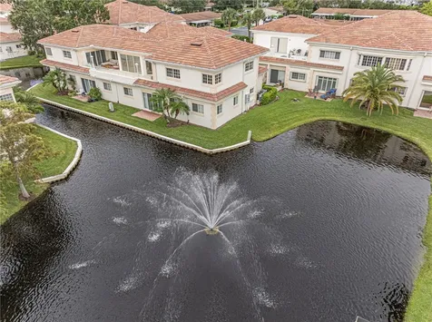 524 7th Square Vero Beach FL 32962
