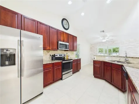 661 Jenkins Street Sebastian FL 32958