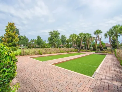 4633 Ibis Road Vero Beach FL 32967