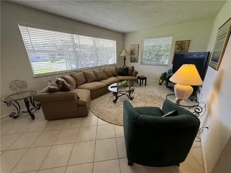 2026 15th Lane Vero Beach FL 32960