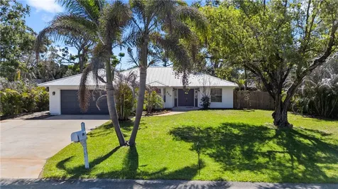 550 11th Avenue Vero Beach FL 32962