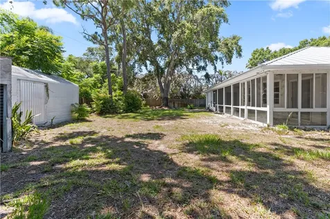 550 11th Avenue Vero Beach FL 32962