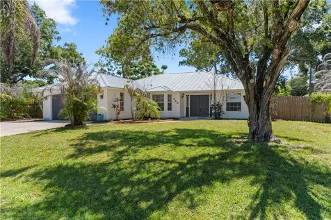 550 11th Avenue Vero Beach FL 32962