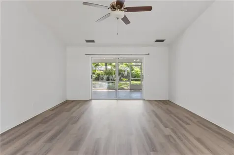 550 11th Avenue Vero Beach FL 32962