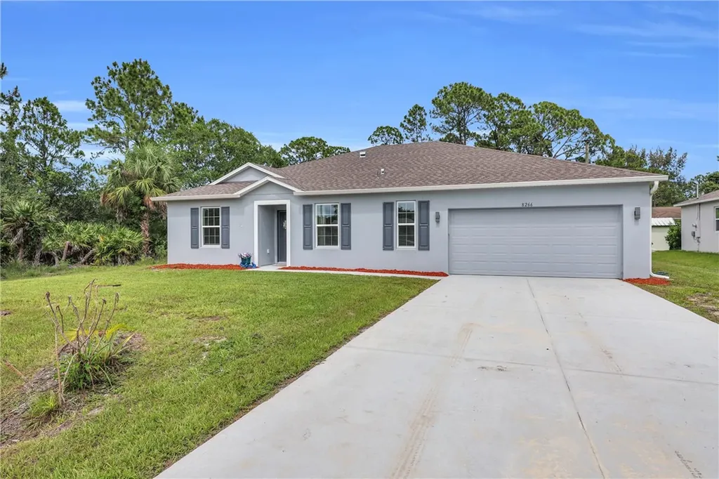 8266 E 98th Avenue Vero Beach FL 32967