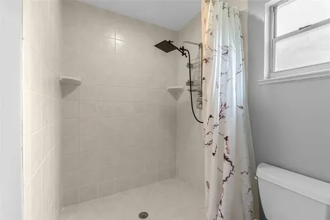 926 37th Avenue Vero Beach FL 32960