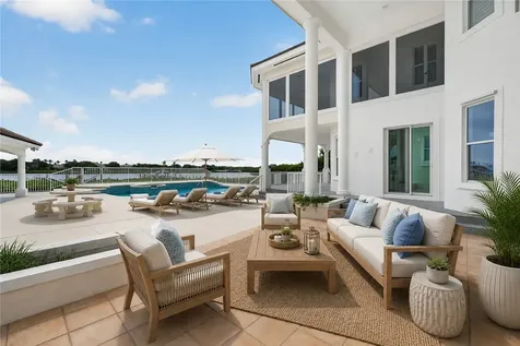 8020 S Seacrest Drive Vero Beach FL 32963
