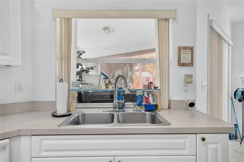 173 Easy Street Sebastian FL 32958