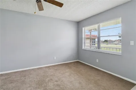 105 Spring Lake Court Vero Beach FL 32962