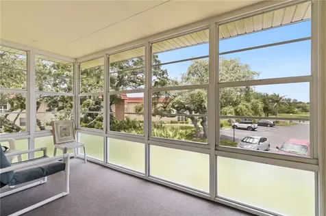 105 Spring Lake Court Vero Beach FL 32962