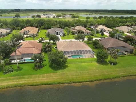 470 Pittman Avenue Vero Beach FL 32968