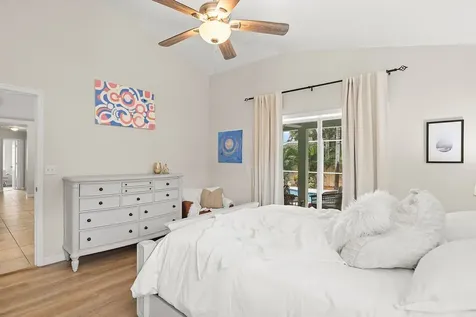 4820 48th Avenue Vero Beach FL 32967