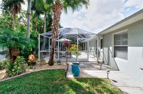 4820 48th Avenue Vero Beach FL 32967