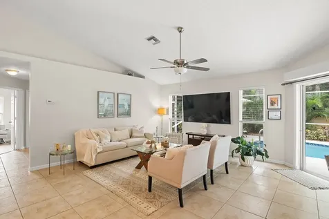 4820 48th Avenue Vero Beach FL 32967