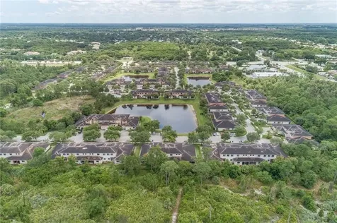 2563 Stockbridge Square SW Vero Beach FL 32962