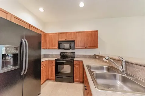 2563 Stockbridge Square SW Vero Beach FL 32962