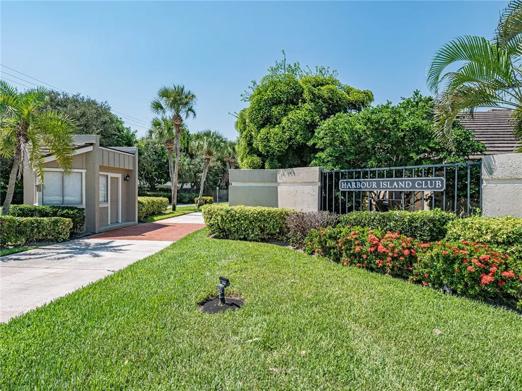 5101 Highway A1a Vero Beach FL 32963