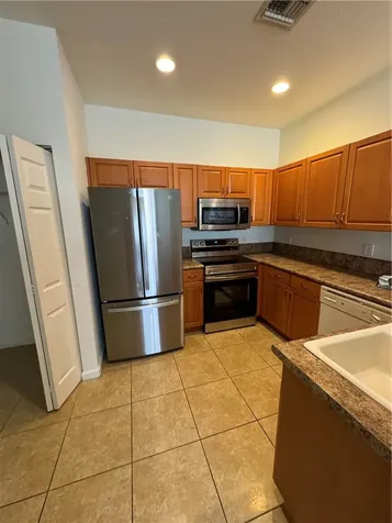 2543 Stockbridge Square SW Vero Beach FL 32962