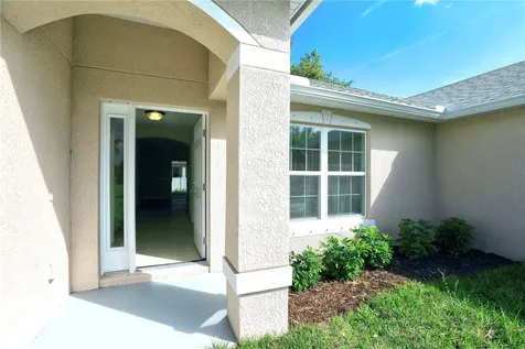 674 Stevenson Avenue Sebastian FL 32958