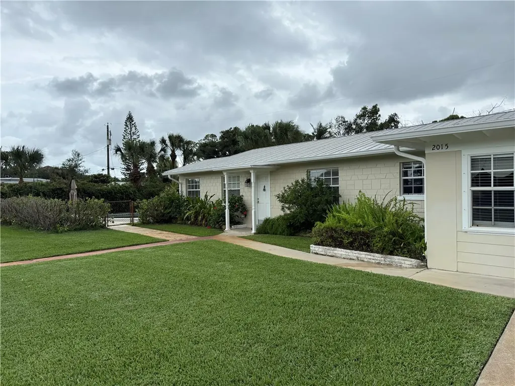 2015 15th Lane Vero Beach FL 32960