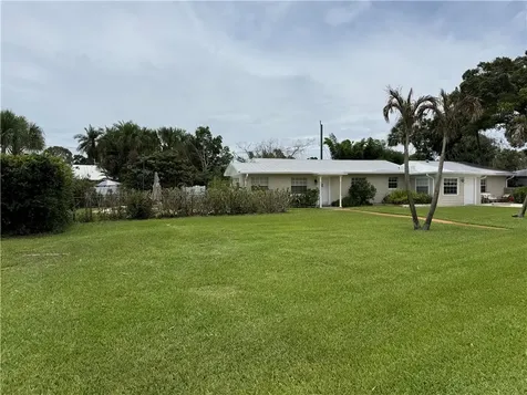 2015 15th Lane Vero Beach FL 32960