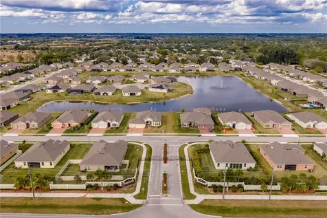 155 52nd Square Vero Beach FL 32968