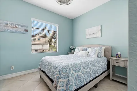 4185 55th Street Vero Beach FL 32967
