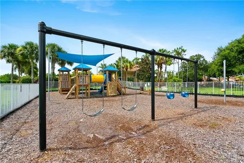 4185 55th Street Vero Beach FL 32967