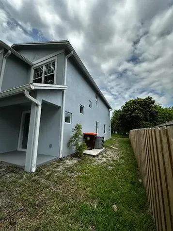 655 61st Avenue Vero Beach FL 32968