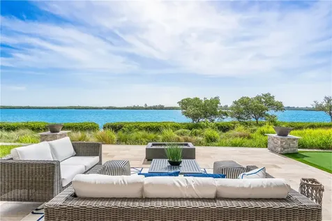 4842 S Harbor Drive Vero Beach FL 32967